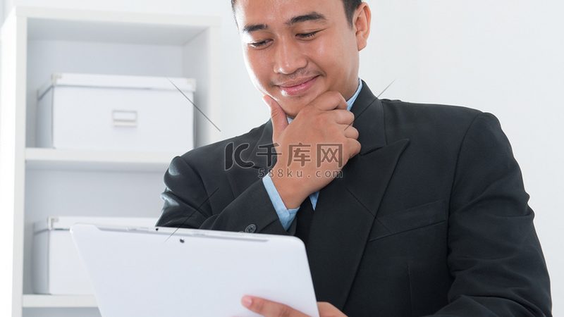 电商孵化企业定制服务加盟：揭秘打造高效电商生态的关键要素